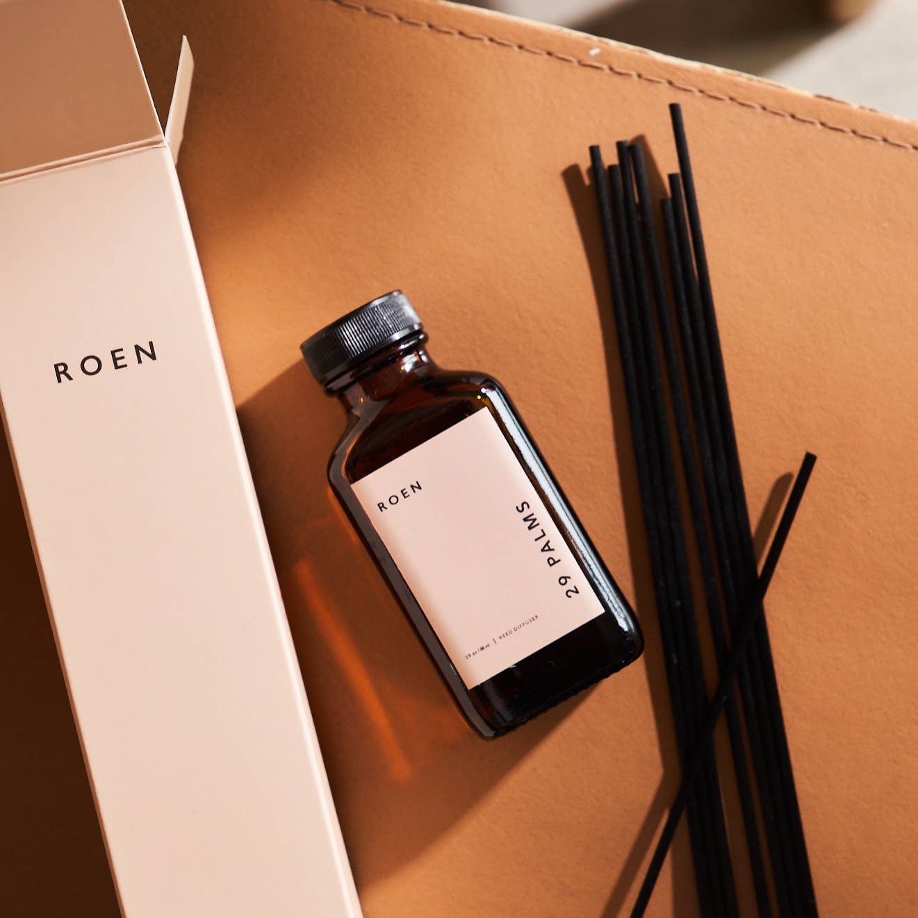 29 Palms Reed Diffuser · R O E N