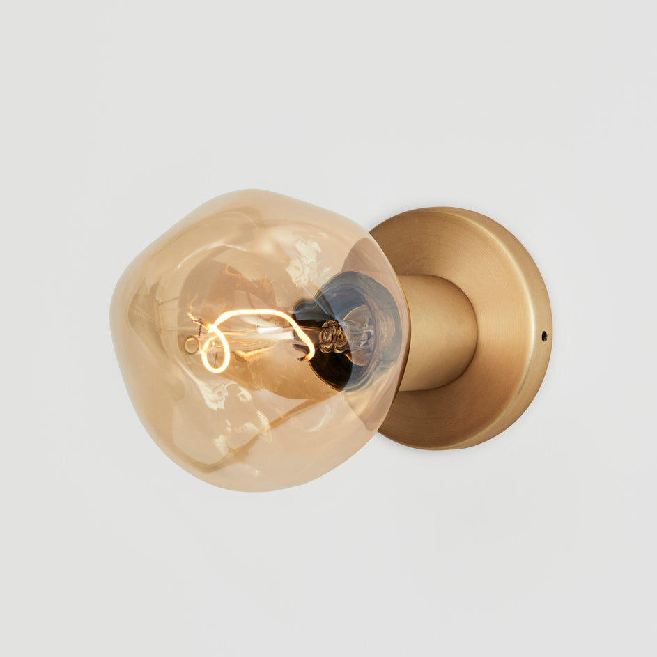 Tala-Lochan-Brass-Wall-Light-voronoi-packshot-10.jpg