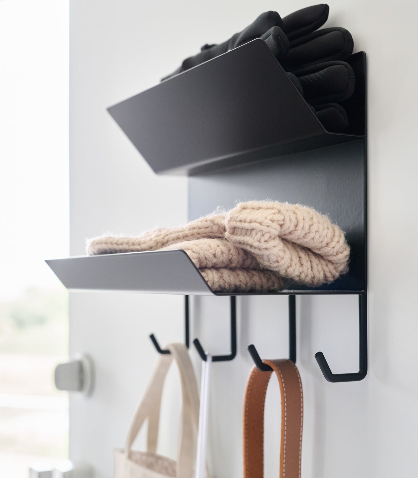 Magnetic Entryway Rack - Steel