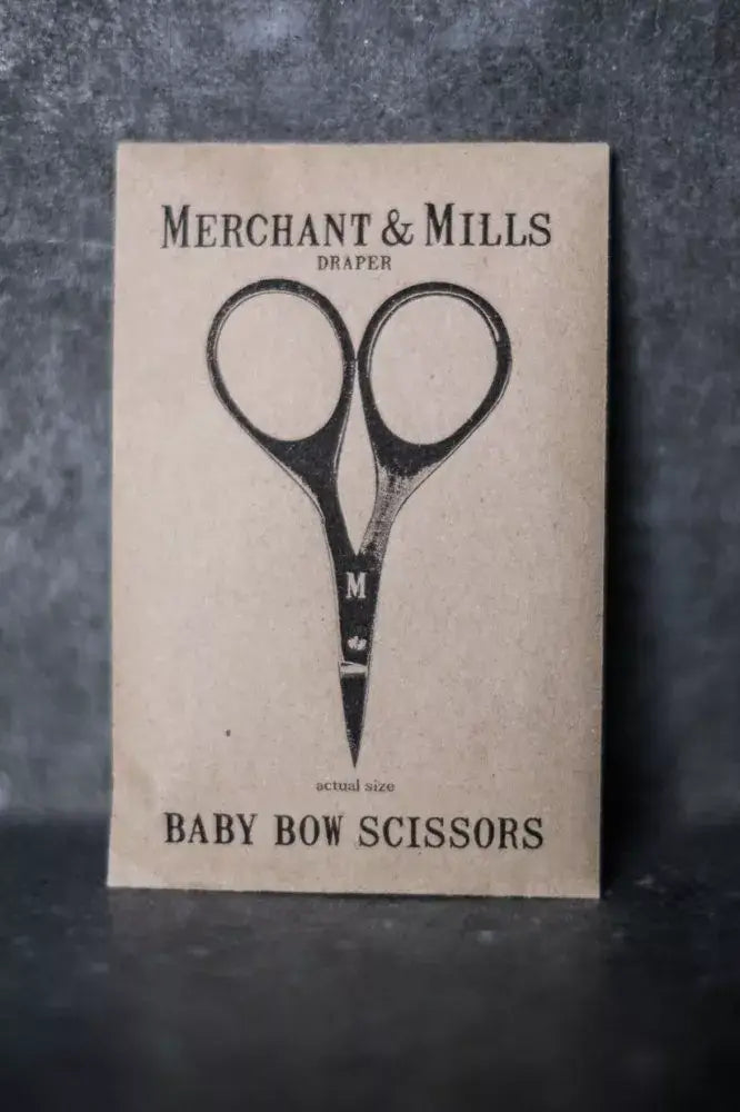 Baby Bow Scissors · Merchant & Mills