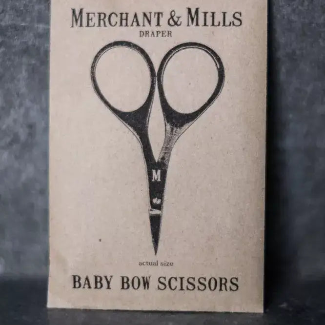 Baby Bow Scissors · Merchant & Mills